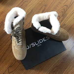 J Slides boots NEW Size 8.5